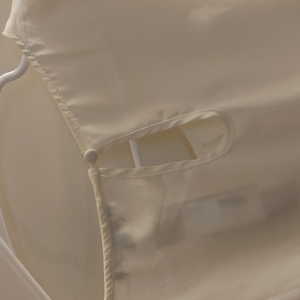 Paper Moon White Tulip Sleeve Medium Blouse - Picture 3 of 5